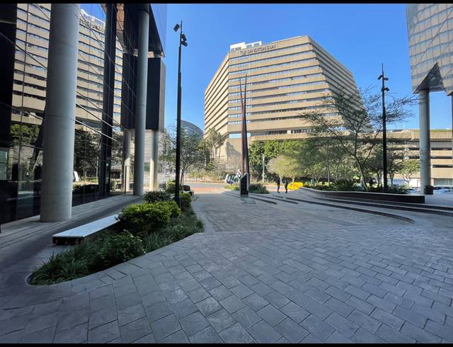 182M² OFFICE TO LET IN SANDTON CENTRAL